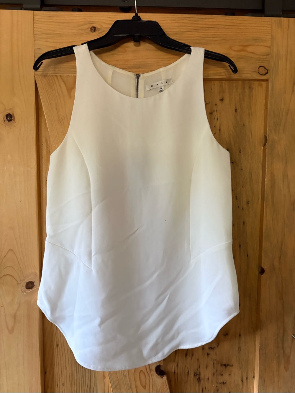 CAbi White Scoop Neck Sleeveless Shell